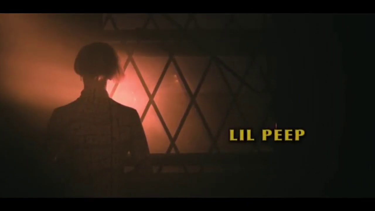Walk away as the door slams lil. Lil Peep. Лил пип обои. Lil Peep обои на рабочий стол 1920х1080. Hellboy x Lil Peep.