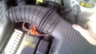Overview of the 2000 Dodge stratus se 2.4ltr sedan