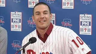 Phillies officially introduce J.T. Realmuto