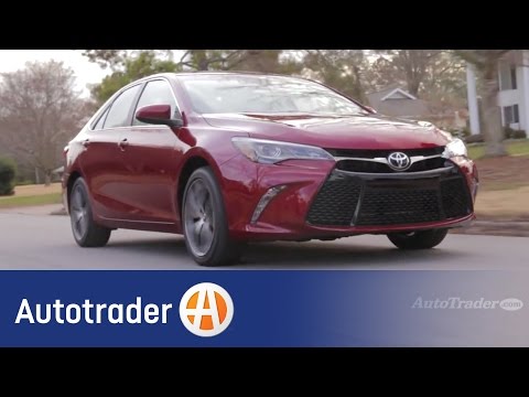 2015-toyota-camry-|-new-car-review-|-autotrader