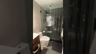 152 W 49th St #4B