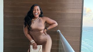 Husband Duty Supporting My Wife On A Shopping Trip