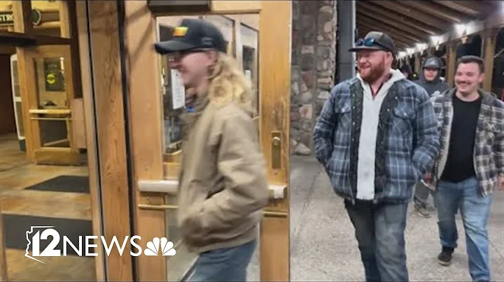 Arizonans hit the stores for Black Friday deals