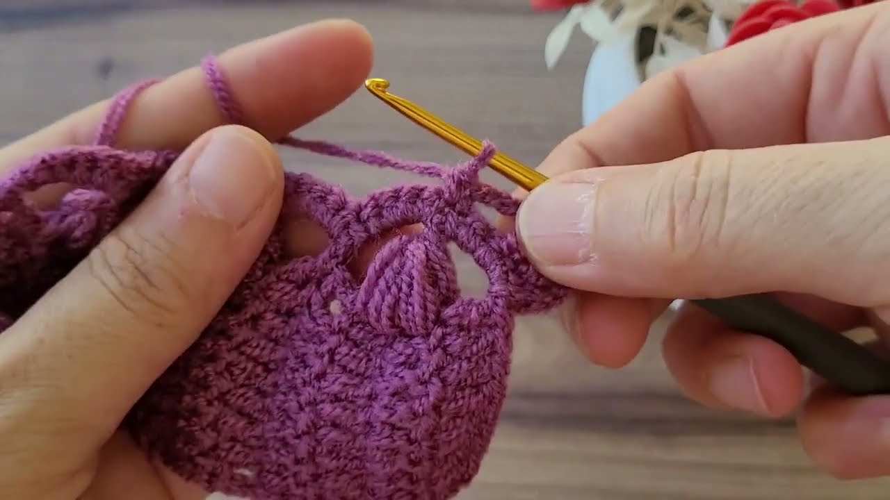 Both fast and stylish crochet vest model🤩hızlı ve şık yapılan tığ işi yelek modeli