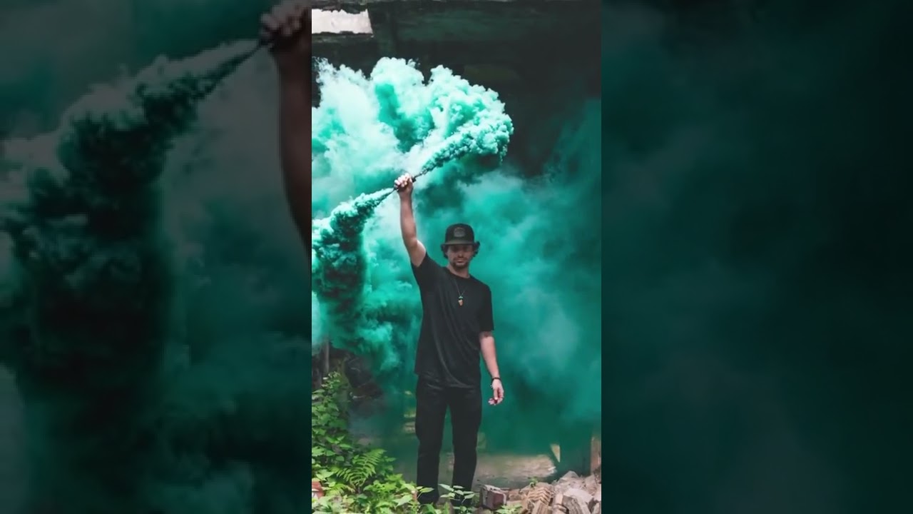 Green Dual Vent Smoke Bomb