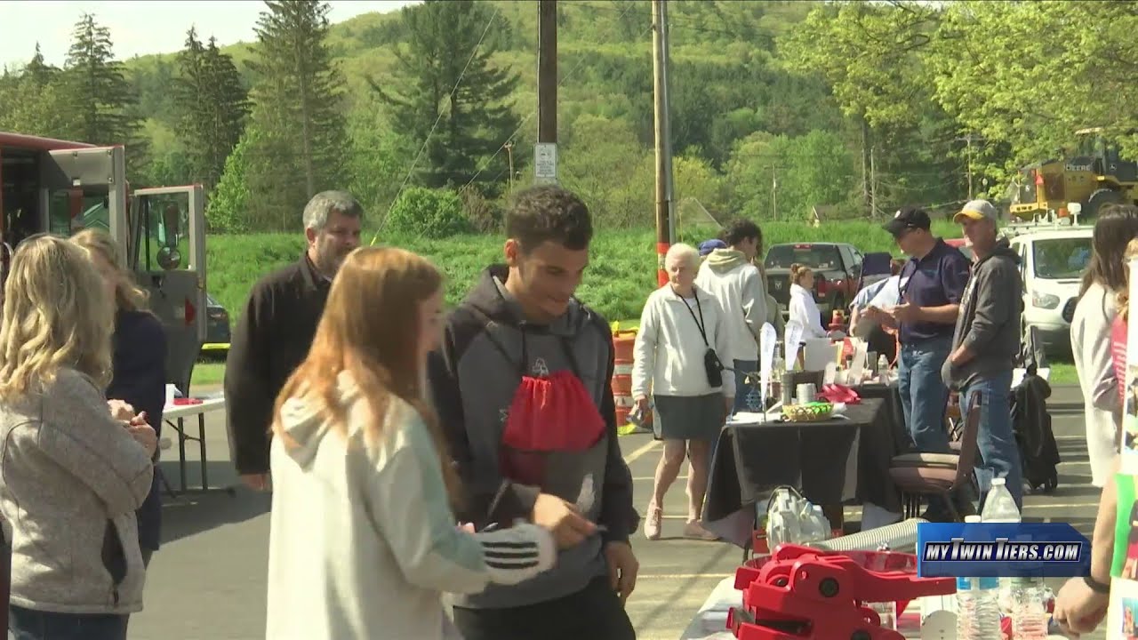 Addison High Schoolers get a glimpse into their future careers