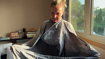 Quick Review of the Gravel Layover Travel Blanket with Pockets