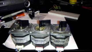DIY stepper motors run with arduino using grbl