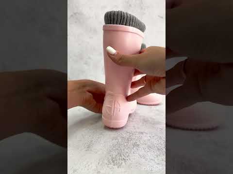 Детские резиновые сапожки с утепленной серединой на дождливую погоду, легкие для девочек . Розмір 22-29, відео 1