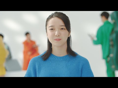 上白石萌音、全身ブルーコーデで透明感溢れる「高橋書店」新CM＆メイキング