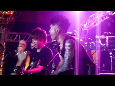 TONICK X KOLOR@NEW LOADING CONCERT DAY 2 "Last Christmas "HD