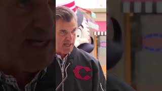 ‘Cowboy’ Brantley leads the Cincinnati Reds Opening Day Parade⚾🤠🚩