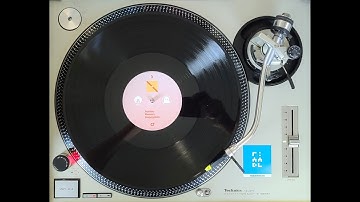 Com Truise – Iteration (FULL LP)