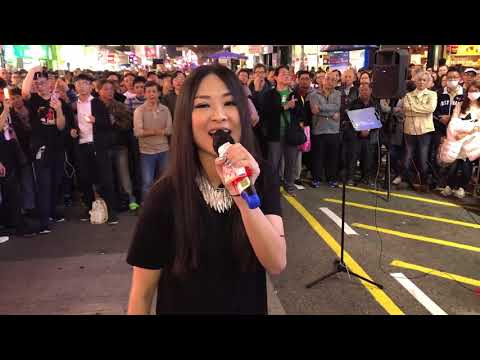 熱情的沙漠「快歌排行榜三甲，鬼馬生動」(2017-11-25)香港街頭藝人及唱作音樂人彭梓嘉老師