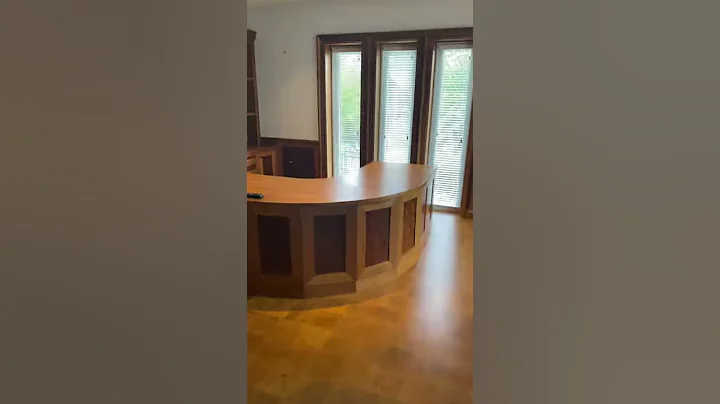 Harrison Collier Study/Office in Oak
