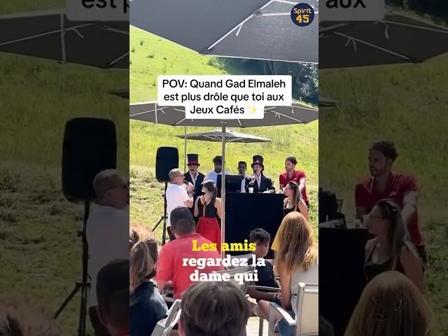 Gad Elmaleh en vacances au club med de Valmorel aux jeux cafés avec Jonathan ABADIE