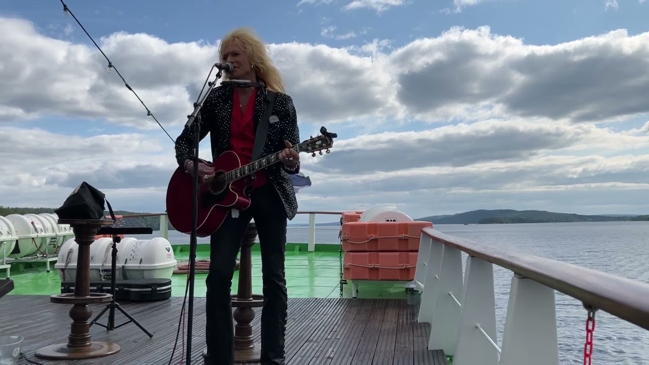 Michael Monroe: A day late, a dollar short