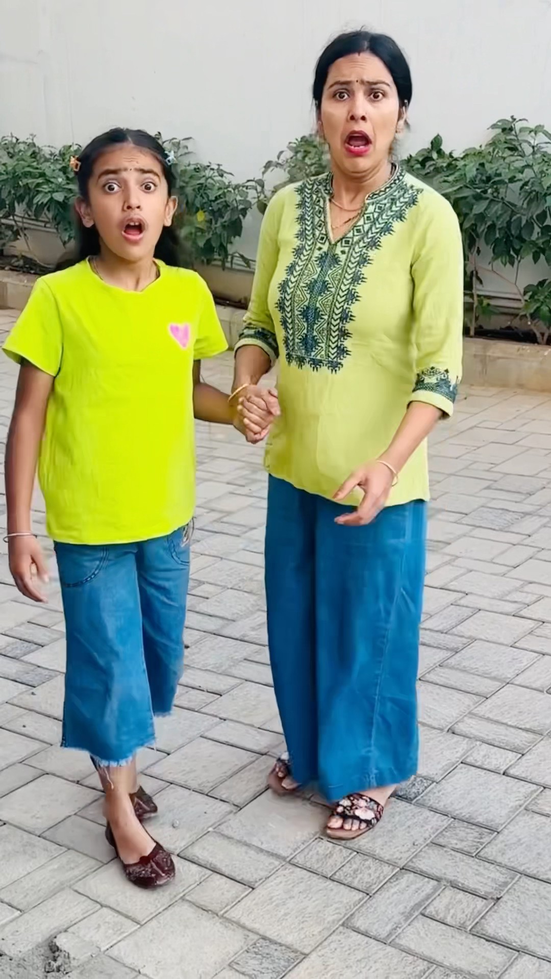Samayra aur Mummy kyu dar rhi hai?#shorts #samayranarula #youtubeshorts
