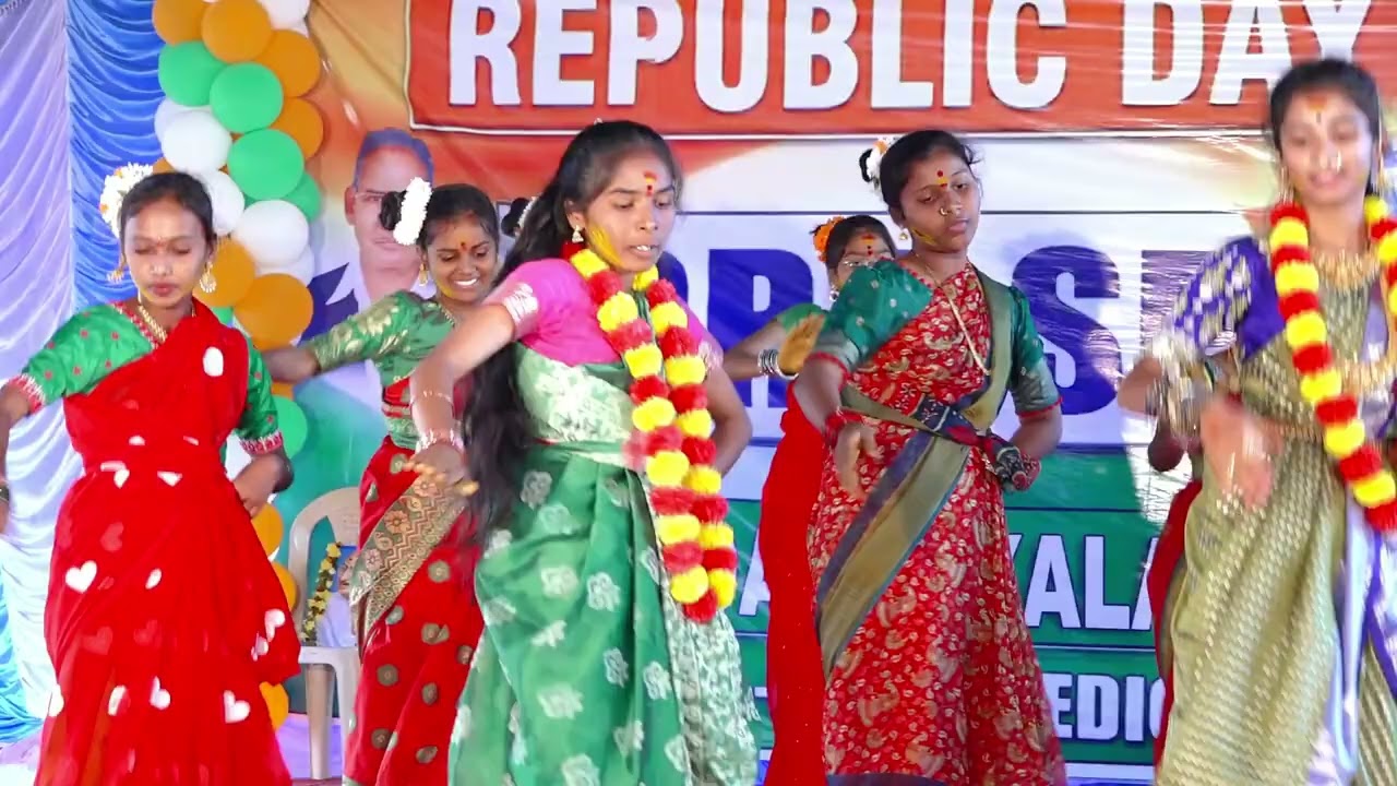 Sammakka Sarakka Song Dance Performance by Sharada Vidyalayam Students | Republic Day 2026
