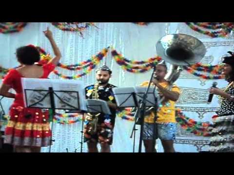 viva-o-zé-pereira!-prévia-do-carnaval-2011-ccbb.-orquestra-popular-cÉu-na-terra