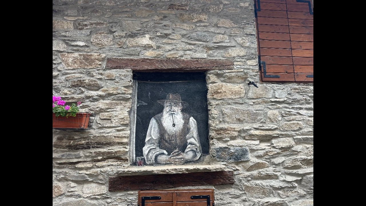 Walking Tour: Piedmont Region of the Italian Alps: Usseaux, Balboutet, Pourrieres & Laux