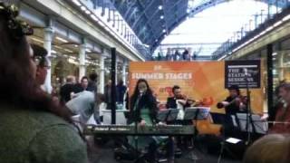 Nerina Pallot Live at St Pancras International: Soundcheck-Will You Still Love Me?