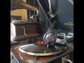 美空 ひばり ♪夜霧ふたゝび♪ 1950年 78rpm record. Columbia Model No G ー 241 phonograph