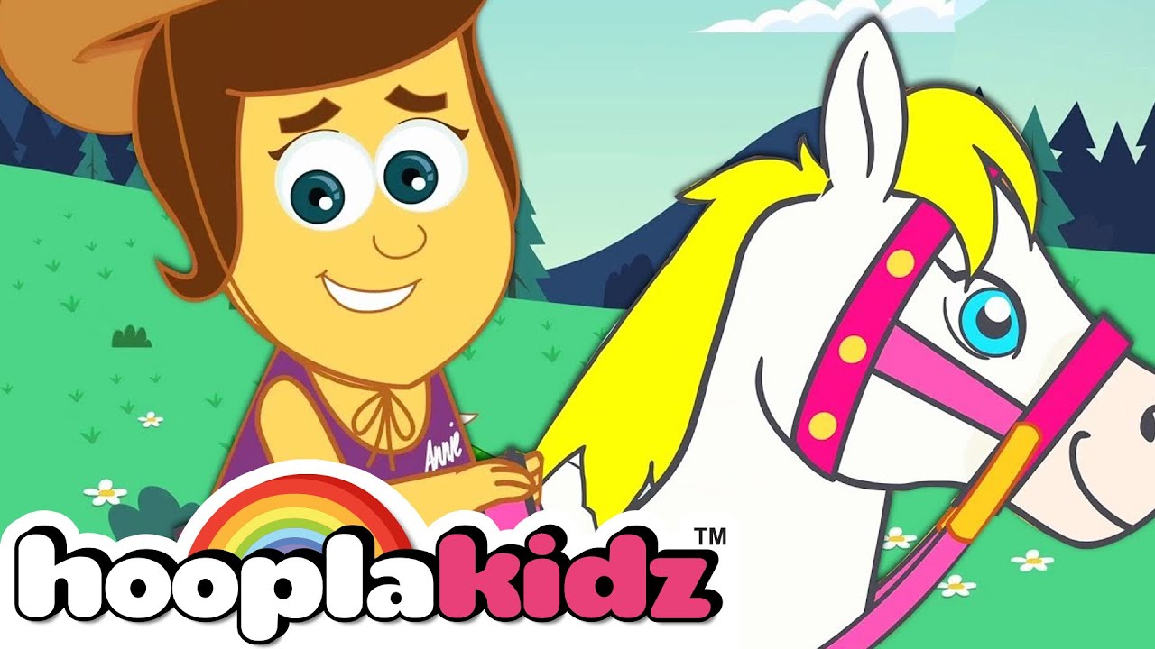 HooplaKidz Nursery Rhyme | She'll Be Coming Round The Mountain