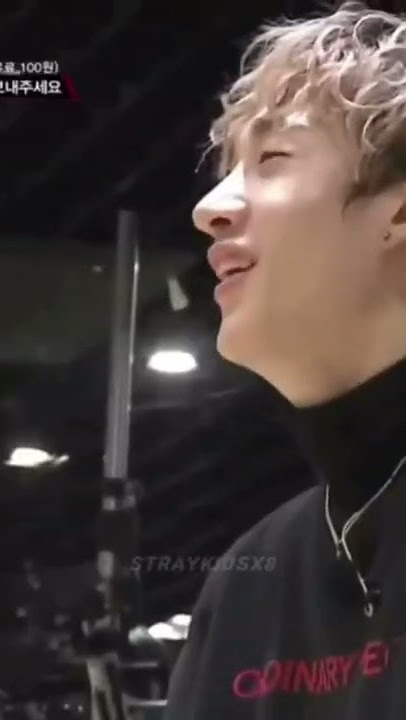 lee know showing his cuteness in dance practice  / I'm addicted to..../ #straykids #leeknow #shorts