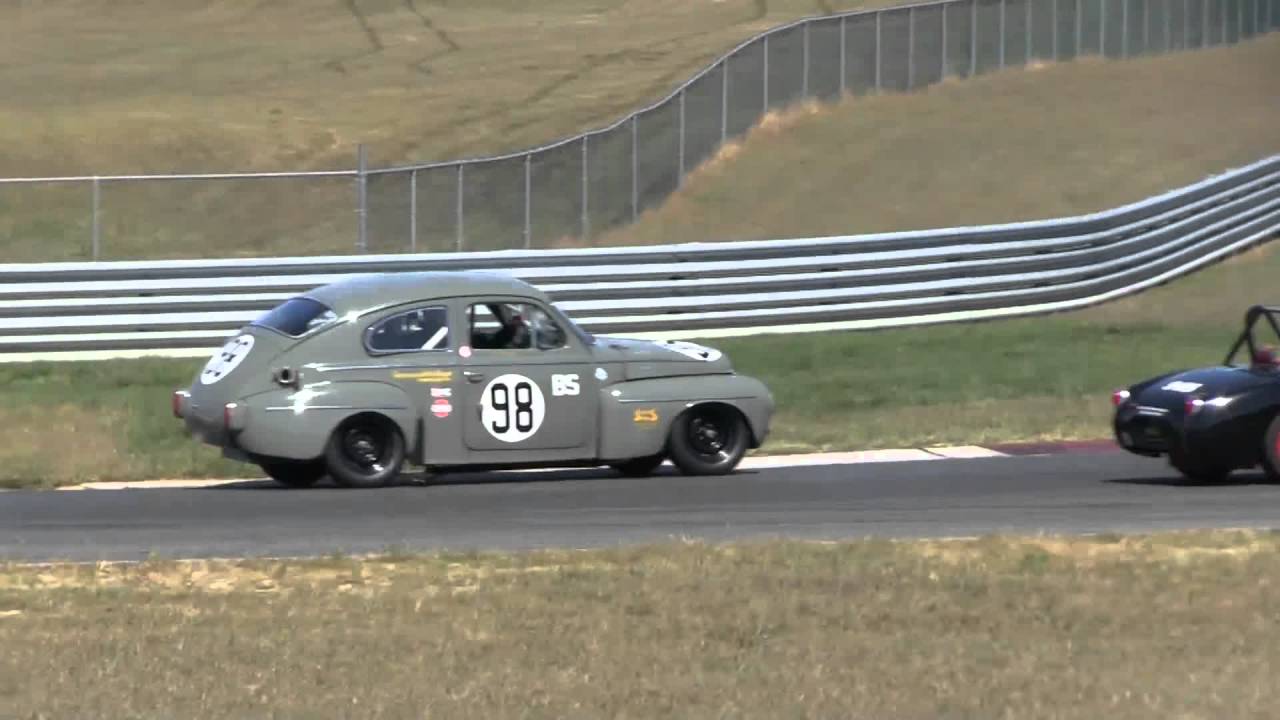 Vintage Racing Volvo PV-544 at NJMP 2015