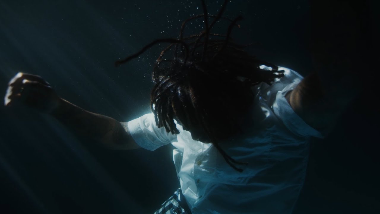 OCEAN ALLEY - TOUCH BACK DOWN (Official Video) acordes