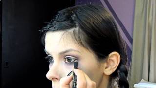 Gothic: Merlina Addams Make up Tutorial Gothic: Merlina Addams Make up Tutorial