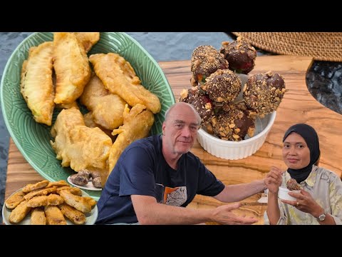 Pisang Goreng ,Sukun Goreng, Strawberry Celup Coklat Bikin Anakku Kalap.