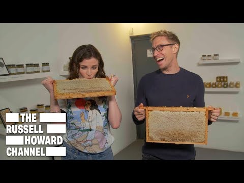 Aisling Bea & Russell Howard go Beekeeping | The Russell Howard Hour