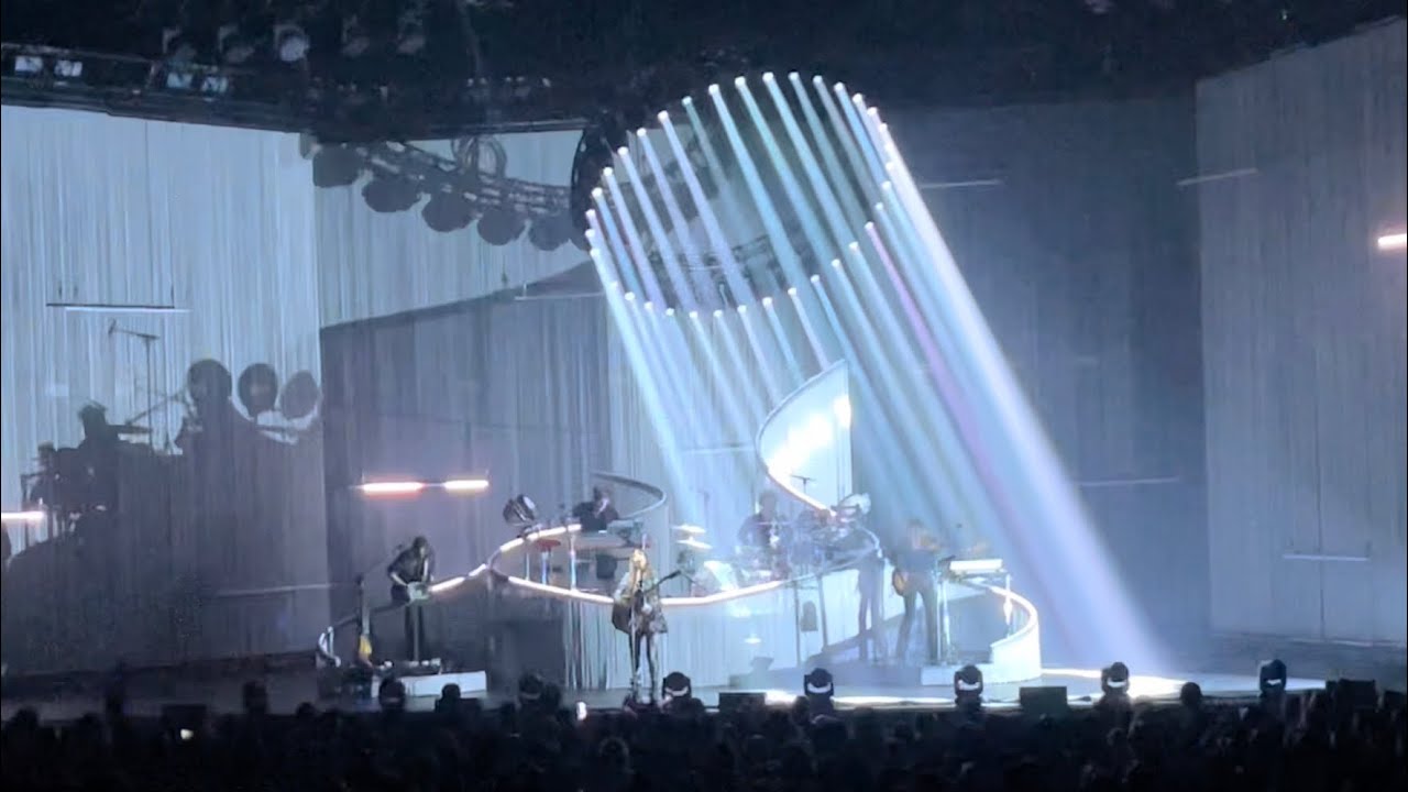 Jain - Maria (Live at Arkéa Arena, Bordeaux 17/11/2023)