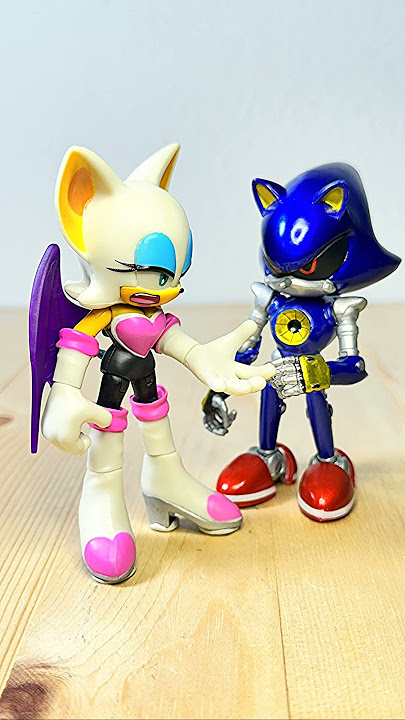 Rouge ROASTING her friends 🔥 #rouge #sonic #stopmotion