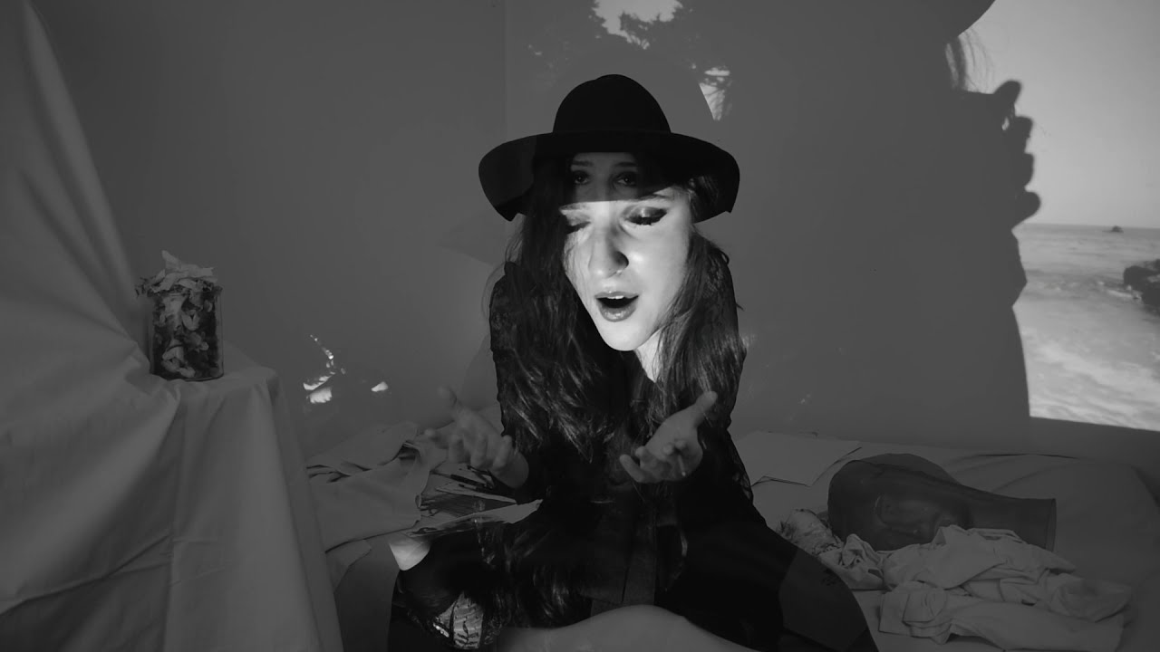 Breathelast - Maluri (acoustic) feat. Andreea (Gray Matters)