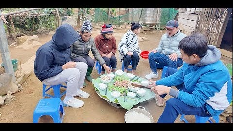 Đại tiệc thăm ông bà Xuân bố Đồn gà đen cô đơn trên nui sau Tết ở ra sao. Nguyễn Tất Thắng