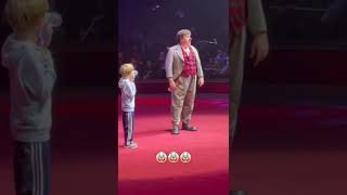 Muhteşem Bir Sirk Gösterisi 2022, Palyaço, Su Çıkarma