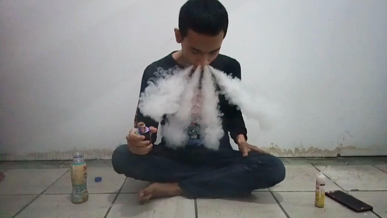 amazing vape trick compilation//newby// YouTube