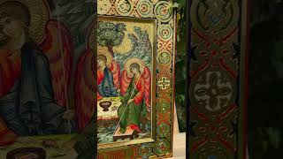 Рукописная икона Святая Троица с полировкой золота