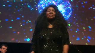 GLORIA GAYNOR - "NEVER CAN SAY GOODBYE" LIVE July 29, 2019