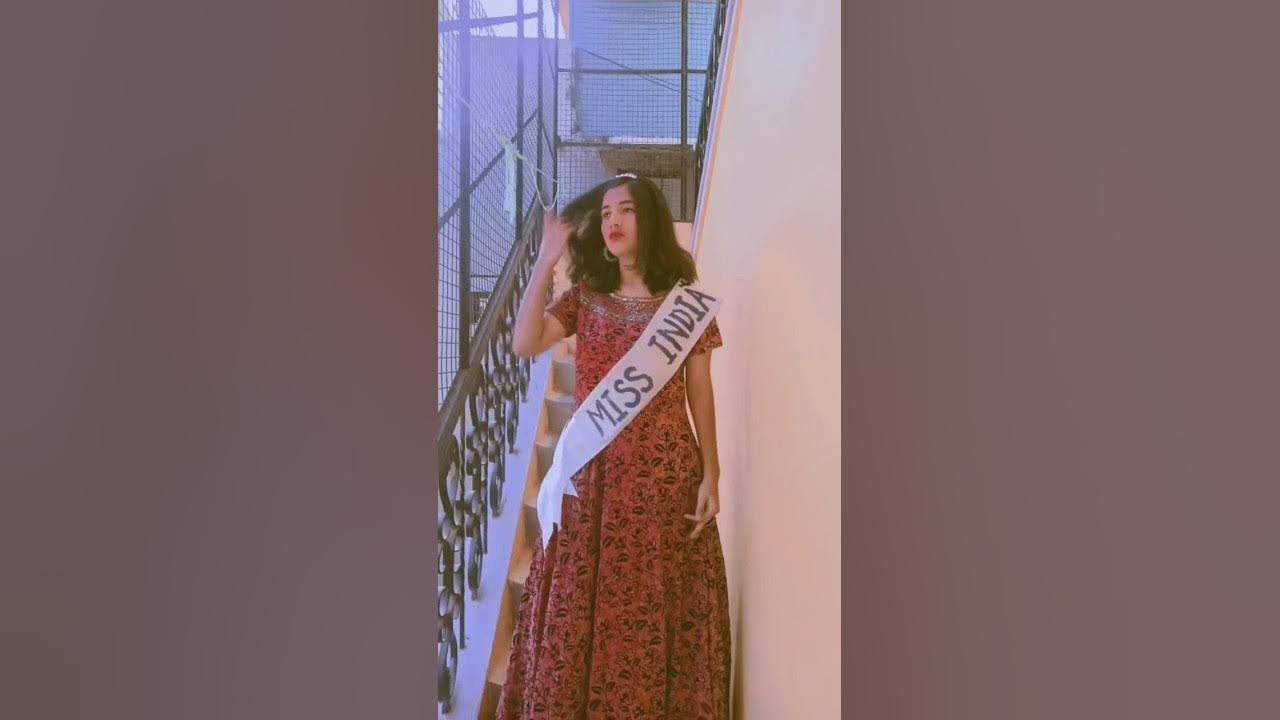 Prezervativli qiz jinsiy aloqada boladi