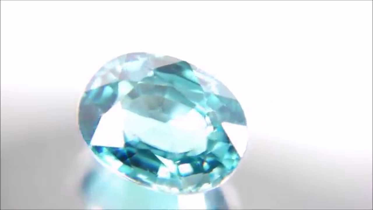 ブルージルコン ルース 5.587ct オーバル 日本宝石科学協会宝石 