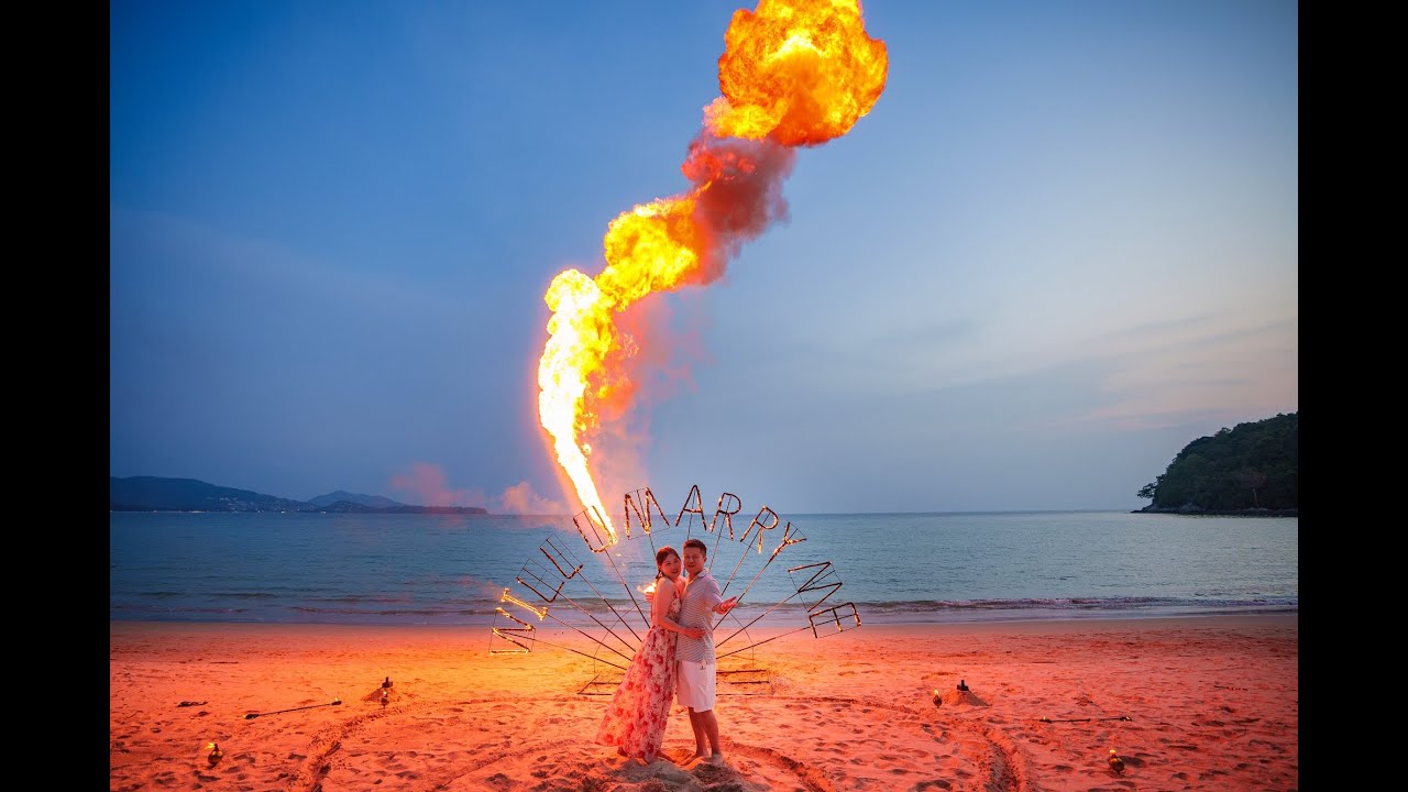 Best Surprise Proposal on the beach in Phuket, by Wedding Planner - BESPOKE EXPERIENCES THAILAND