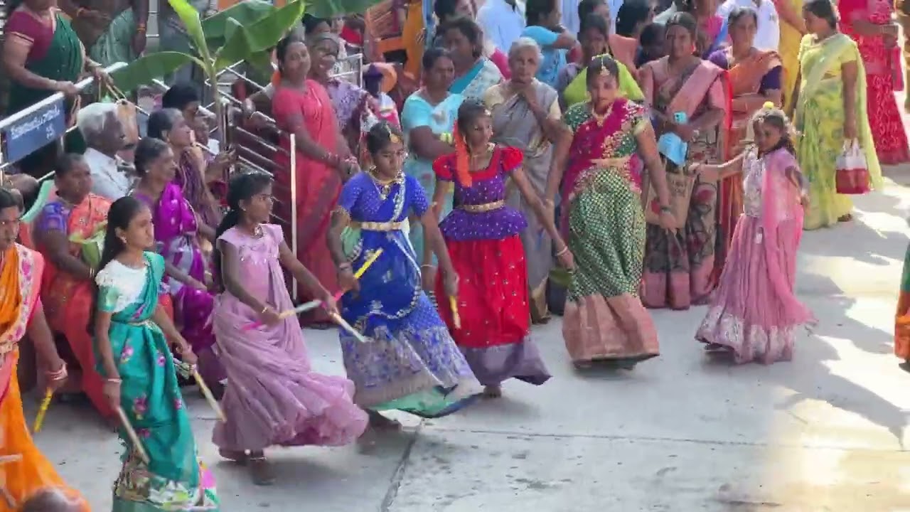 Hari Hari govinda song sri krishna kolatam 7799070598 Venkey kolatam in venkateswara temple badvel