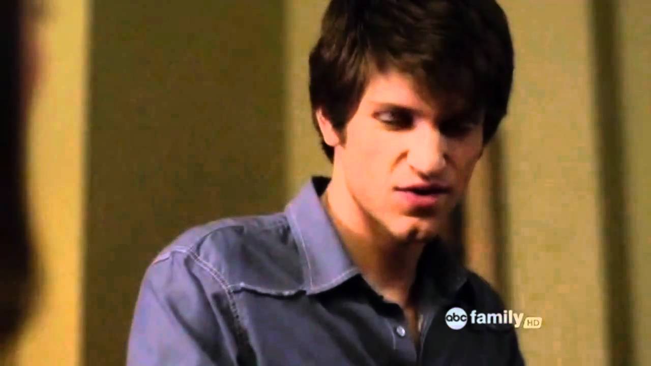 Pretty Little Liars 1x19 Toby Shirtless Part 1 YouTube