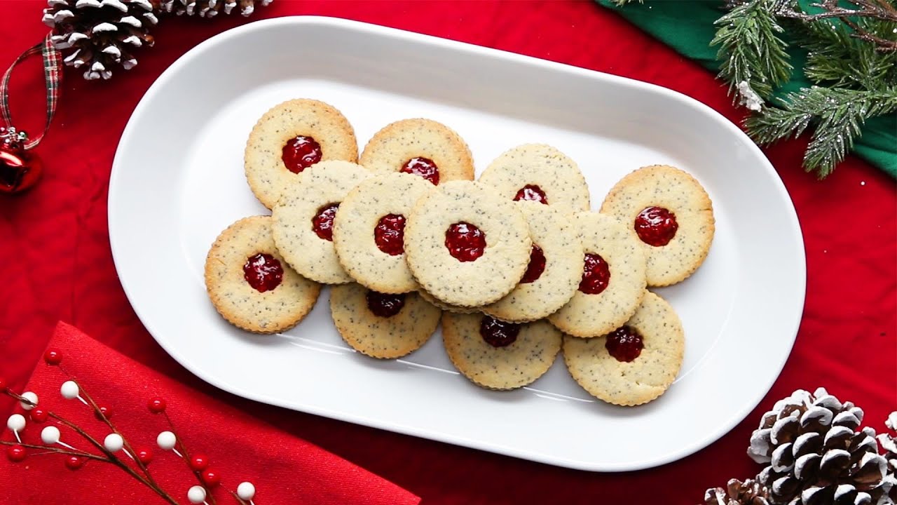 Linzer Cookies That Will Make Your Winter Even Sweeter | Tasty