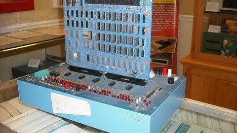 Vintage  Computer  Intel MCB8-10 Microcomputer