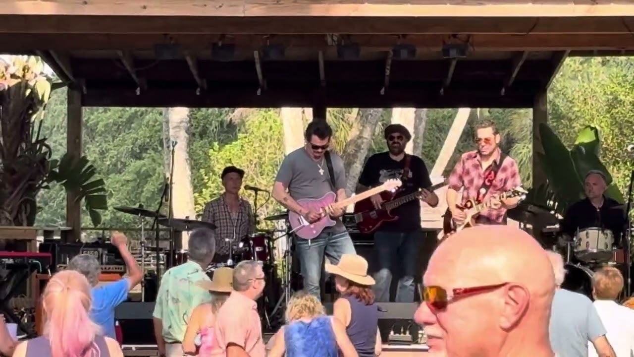 The Blood Brothers at the Buckingham Blues Bar